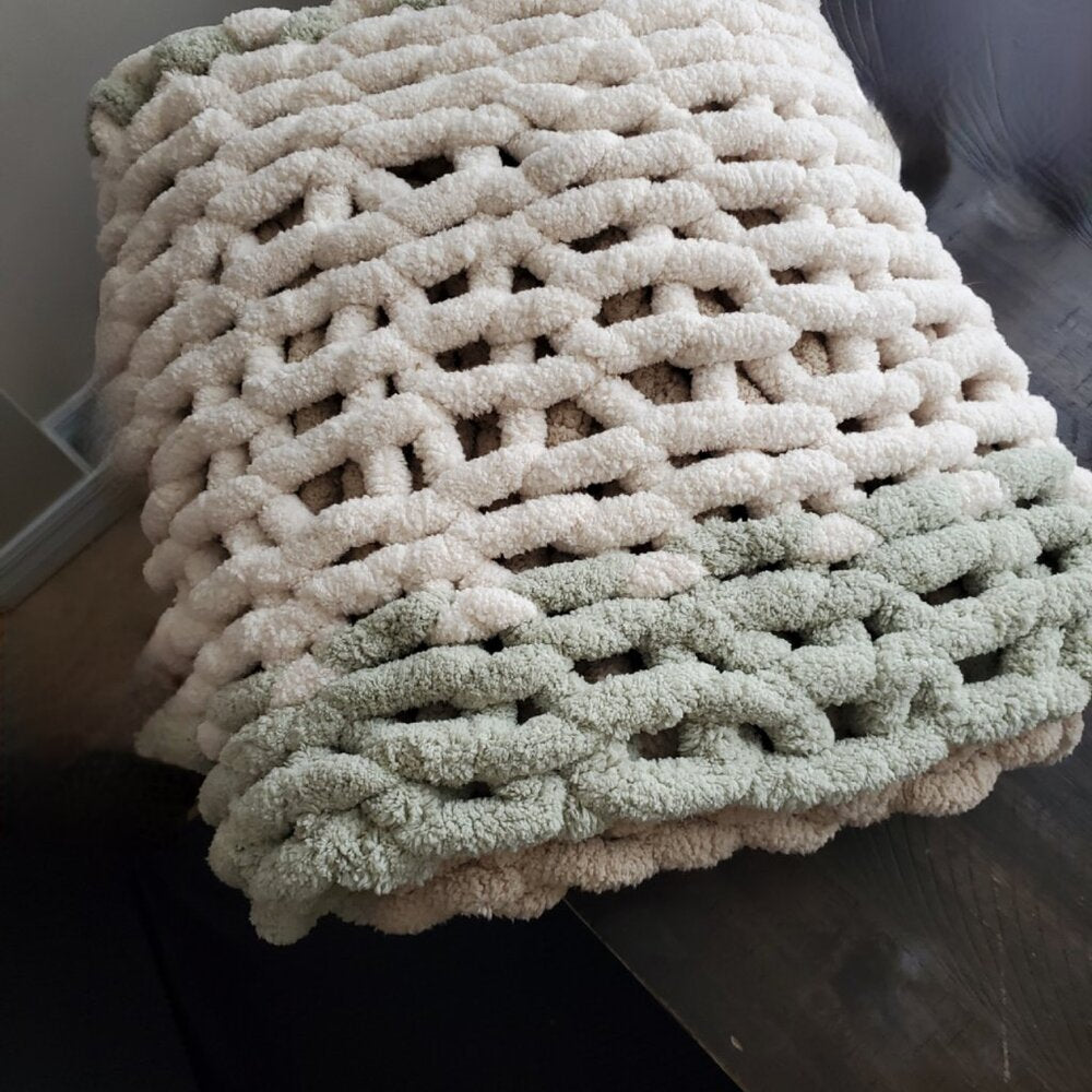 Chenille Chunky Blanket